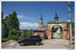 Вход в Можайский кремль